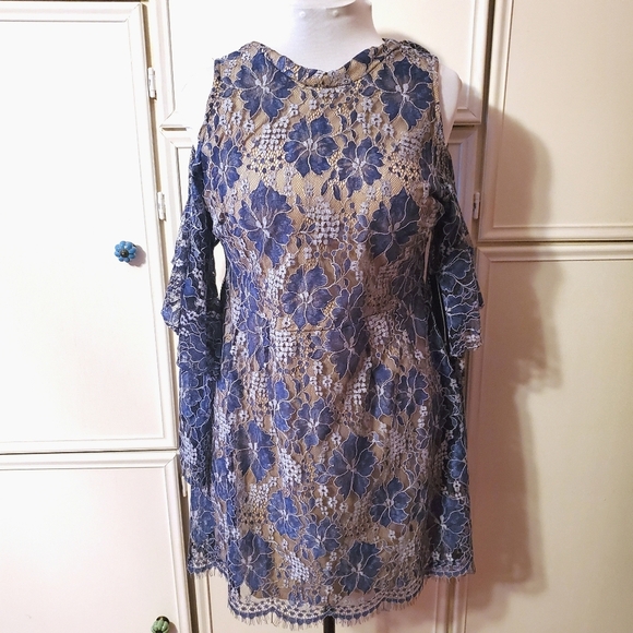 Venus Navy Lace Cold Shoulder Dress - Picture 2 of 11